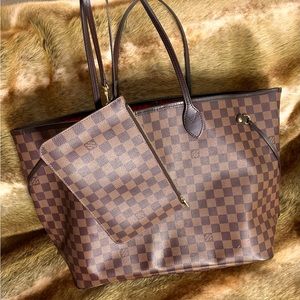 Louis Vuitton  Never Full Gm.